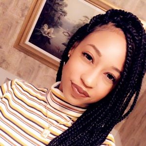 Meet your Posher, Krystal